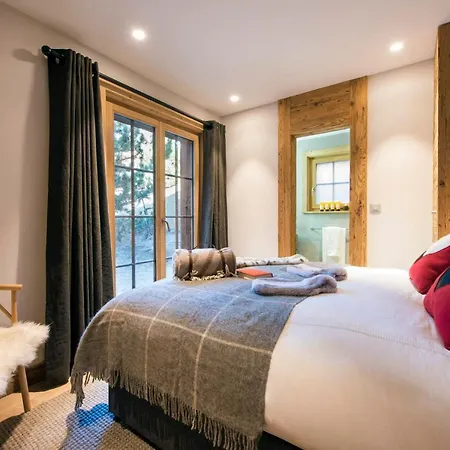 Chalet 10 Guests - Verbier! *